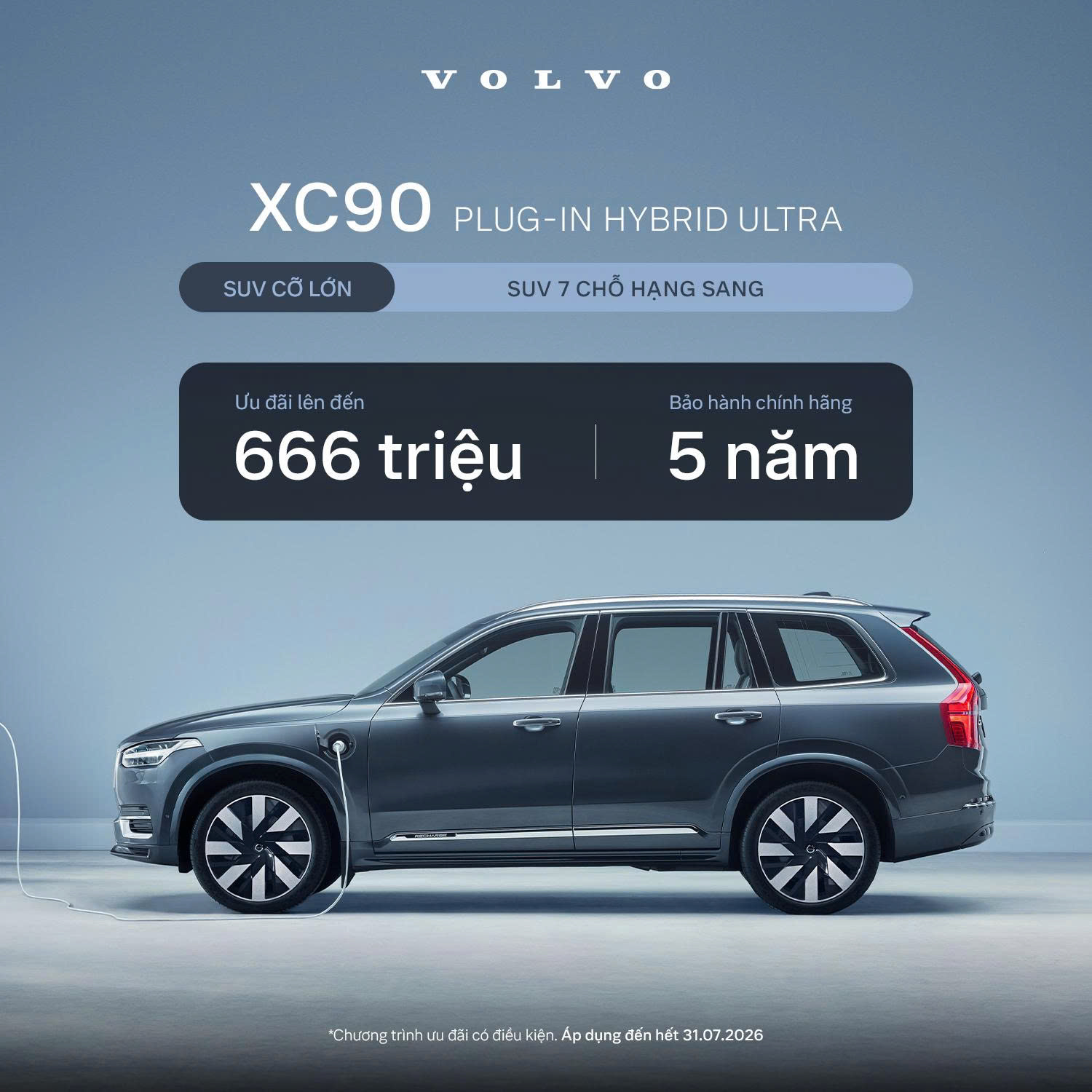 Volvo XC90 T8 Plug-in Hybrid giảm giá 666 triệu đồng
